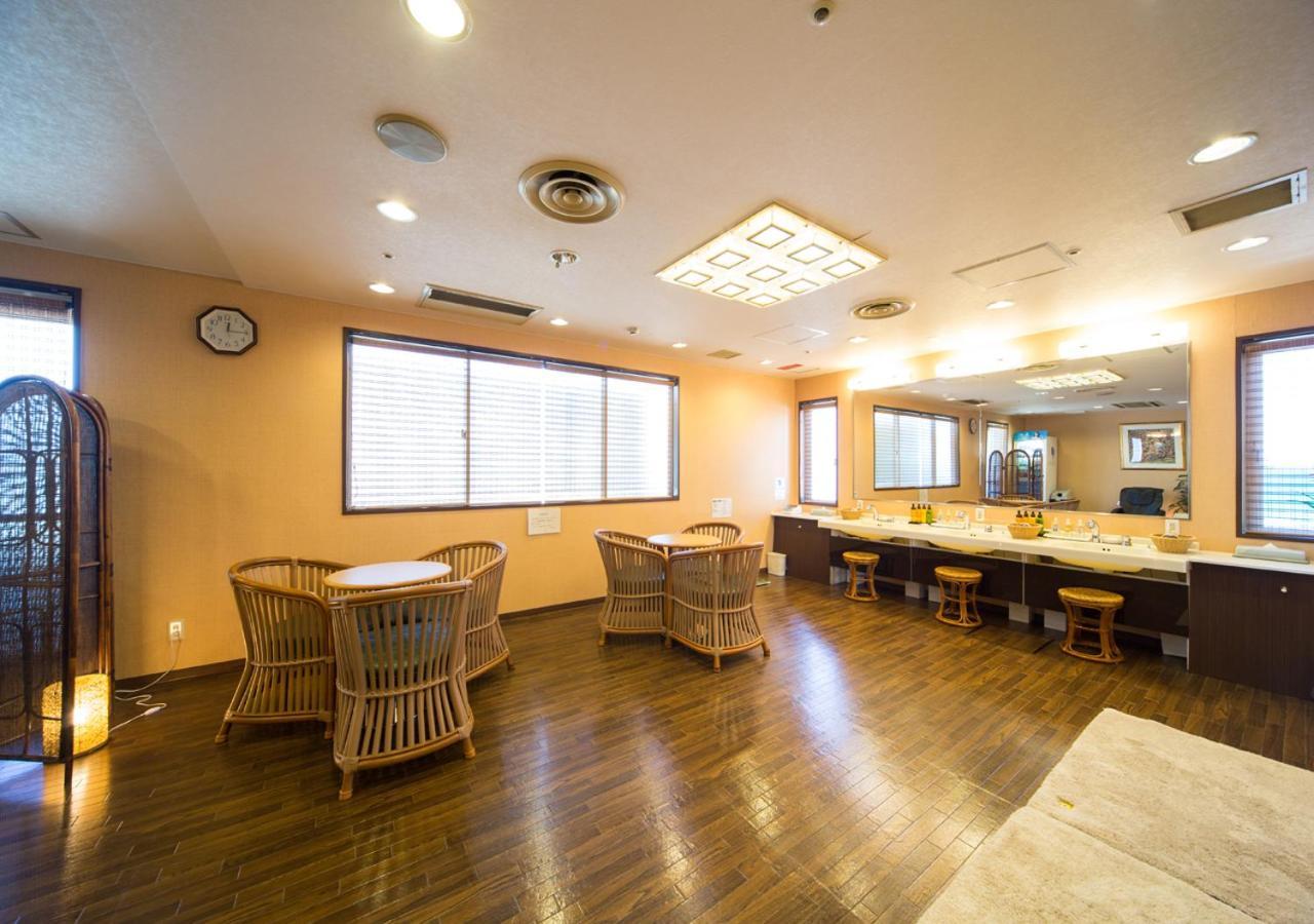 Hotel Claiton Esaka Suita Esterno foto