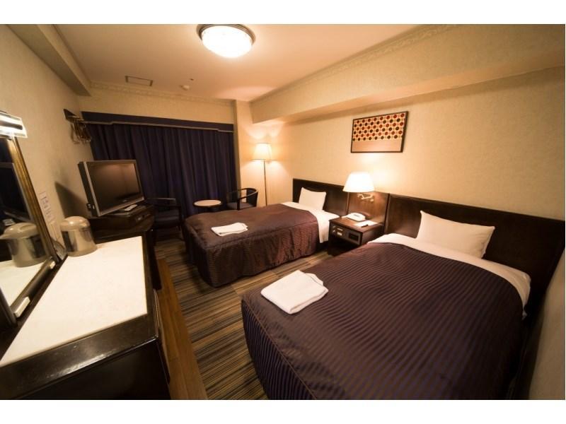 Hotel Claiton Esaka Suita Esterno foto